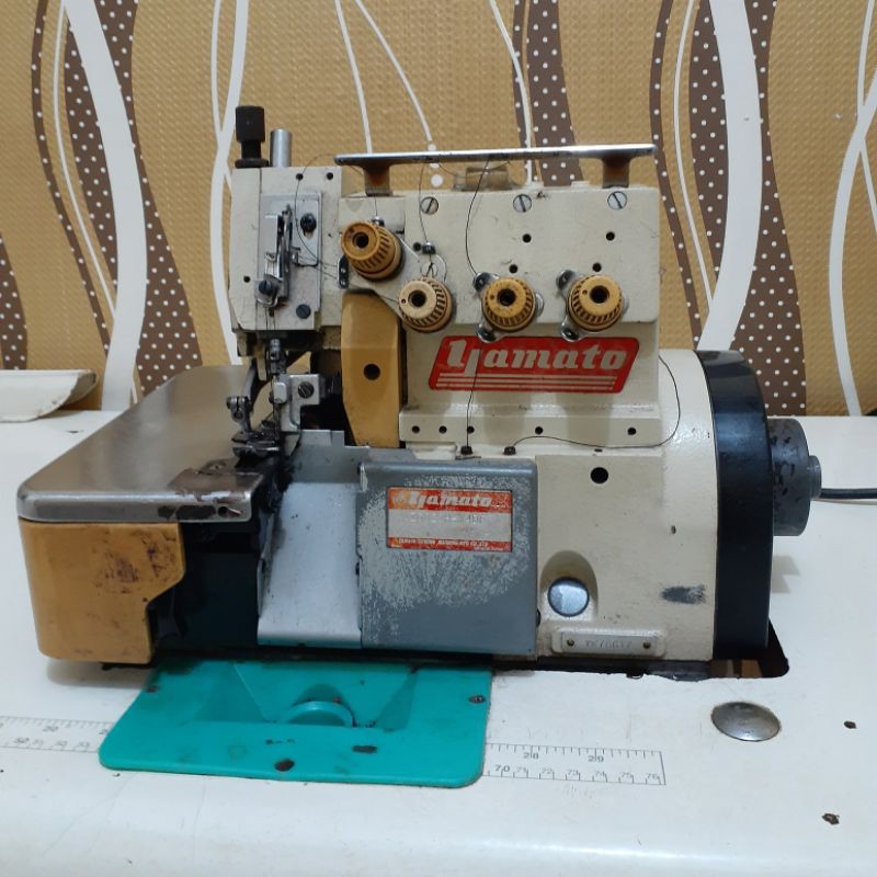 mesin jahit obras benang 4 merek yamato set meja second
