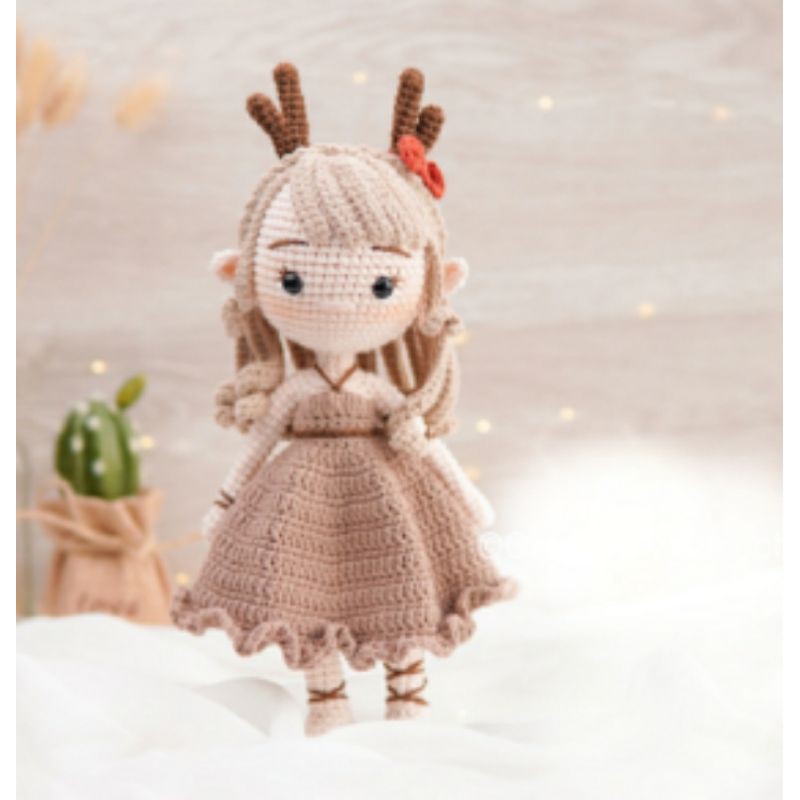 boneka amigurumi elf girl