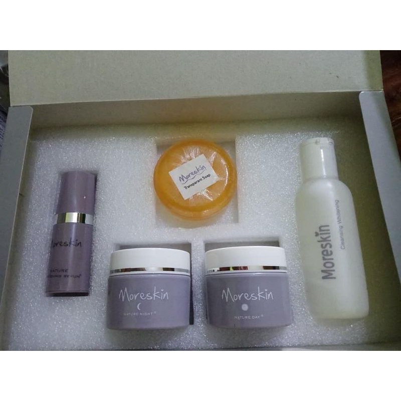 

MoreskinNatur