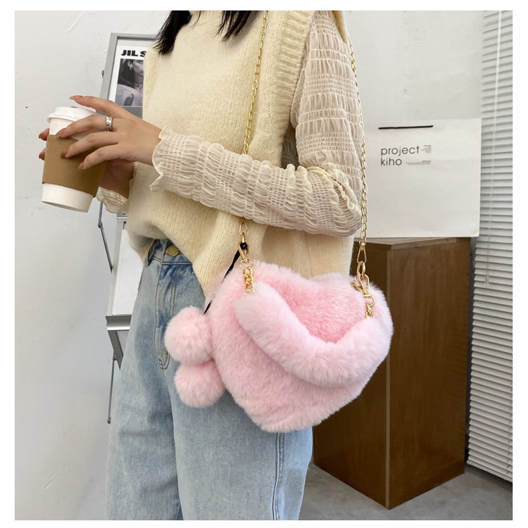 [littlecrab] Tas Wanita Love Pegangan Bulu Pom-Pom Lembut Tas Lucu Lembut Cute Love Bag Berkualitas Korean Style