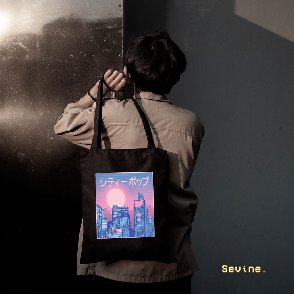 Sevine Totebag Fashion Tas Tote Bag Hitam Resleting Pria Wanita Laptop Kuliah Retro Vaporwave - HVW9