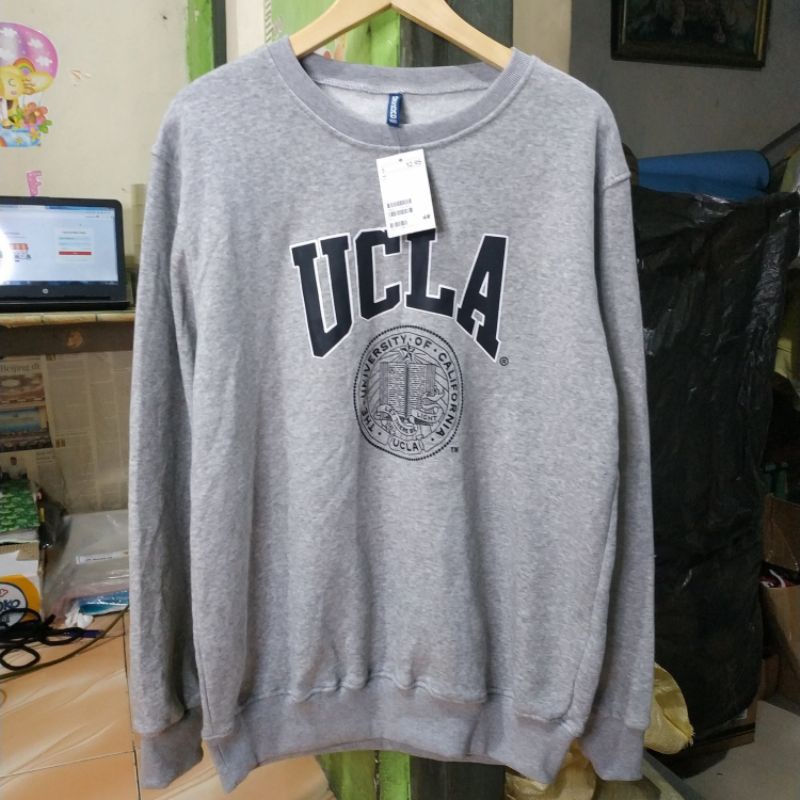 Crewneck Sweater UCLA University Grey Wanita Cewek Abu Tag Label Free Paper Bag