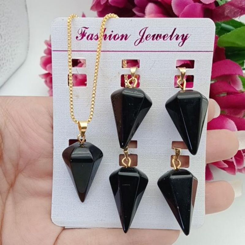 kalung liontin permata hitam model terunik ready