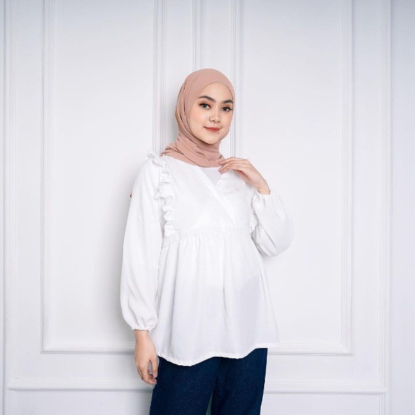 Blouse Wanita / Zahira Top Blouse Bahan Ity Crepe / Blouse Putih Wanita Korea / Kemeja Wanita / Baju Oversize Wanita / Kemeja Lengan Panjang / Baju Wanita / Baju Lebaran Wanita / Atasan Wanita Bahan Katun / Atasan Termurah /  Baju Atasan Wanita Terbaru