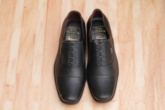 Sepatu Pria Formal Pentovel Simple Kulit Asli Original Cevany Piere