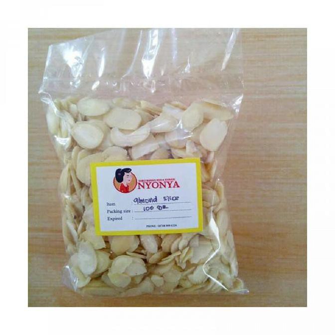 

Almond Slice Kacang Almond Sunny Gem 100Gr Mentarieka_Shop