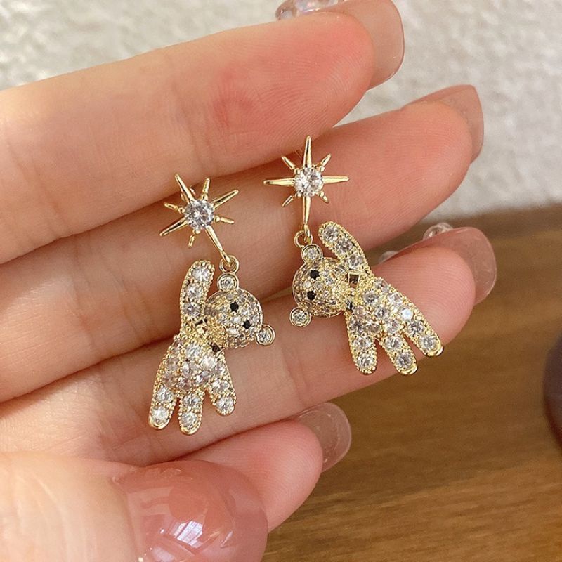 Anting tusuk gantung teddy bear gold YN02