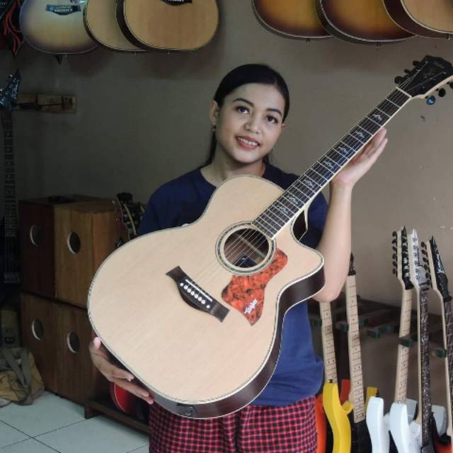 GITAR AKUSTIK ELEKTRIK TAYLOR DOBLERAN NATURAL