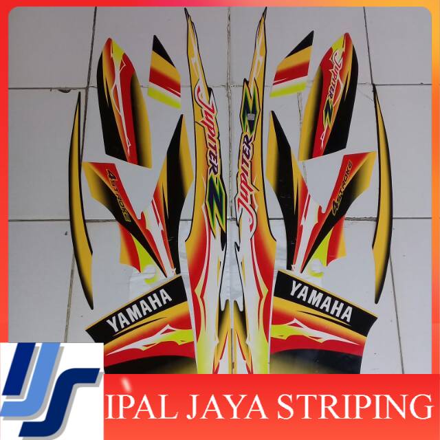 Stiker jupiter z 2004 kuning hitam
