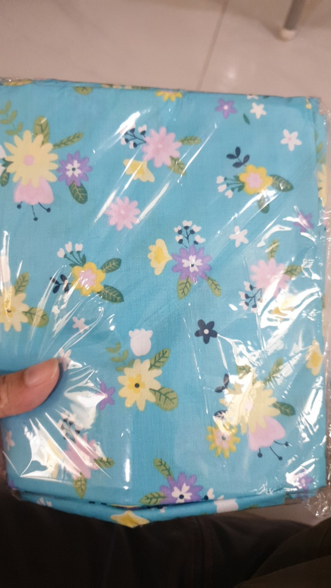 Rainbow Story - Kain Sprei Katun Lokal Meteran Star Bintang Kecil