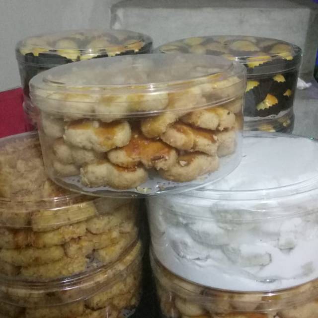 

Kue kacang