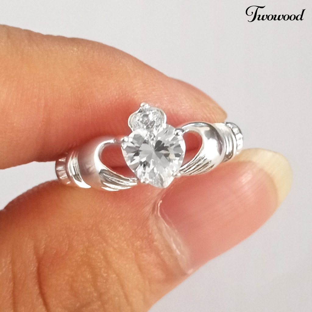 Cincin Bahan Tembaga Model Hollow Bentuk Hati Untuk Wanita