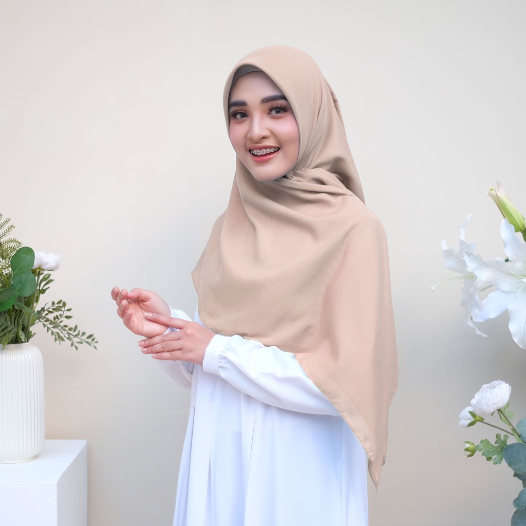 Hijab Segiempat Polycotton Scarf Premium Part 1 Hazel by MIZA-Apricot