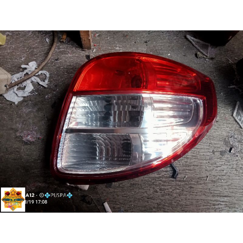 stoplamo suzuki xover sx4