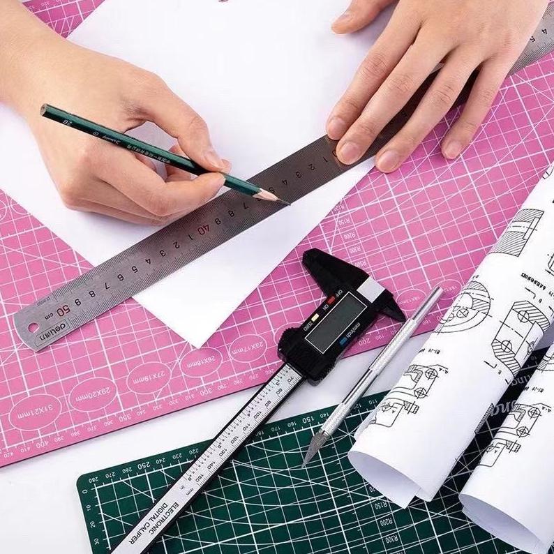 

Oke Price.. TOOL Alas Potong Ukuran A3 /A4 PVC Cutting Mat Cutting Pad Board Alat DIY Double Size