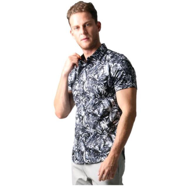 Kemeja Pria MANZONE size L