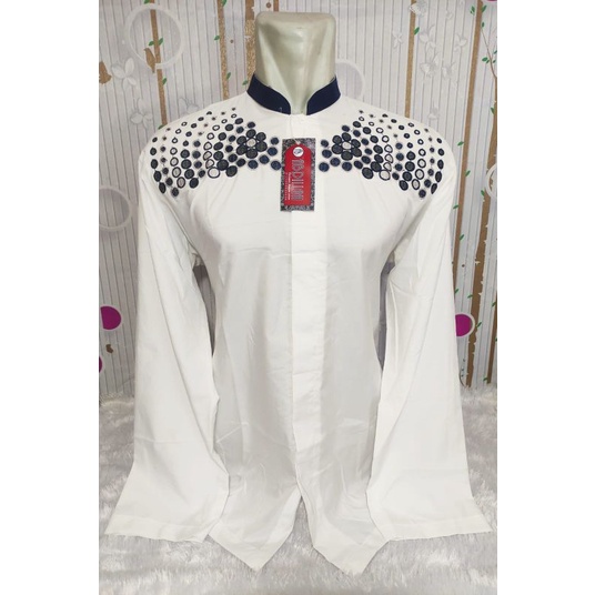 Baju Taqwa Putih / Baju Koko Lengan Panjang Putih (Motif Bordiran Acak)