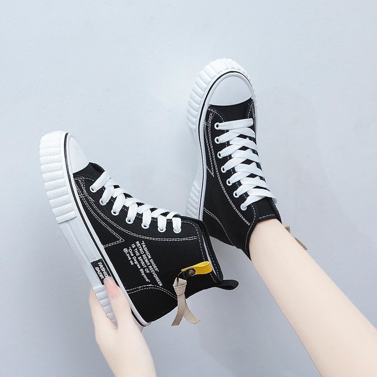 [ Import Design ] Sepatu Wear Wanita Sneakers Wanita Import Premium Quality ID141-4