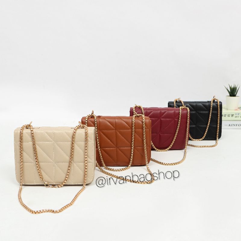 Slingbag Tas Rantai Wanita Bella Selempang IRVANBAGSHOP