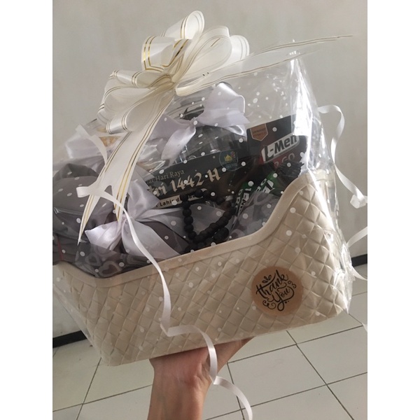 

hampers lebaran untuk cowok