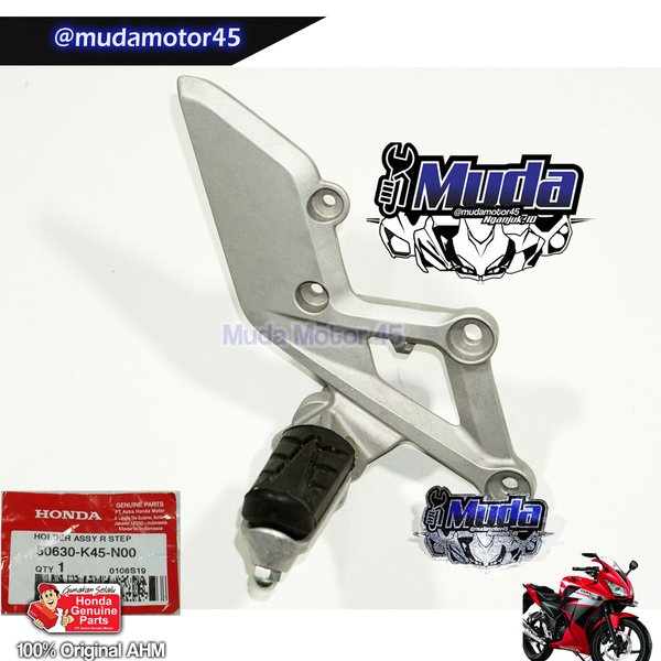 FOOT STEP CBR150R K45A KANAN DEPAN SET 50630-K45-N00 PIJAKAN DUDUKAN ALMU FOOTSTEP POSTEP UNDER BONE