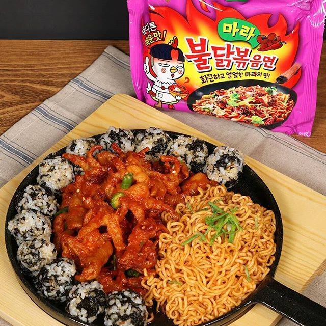 Halal Samyang Mala bukan topokki nuclear buldak jjajang carbonara