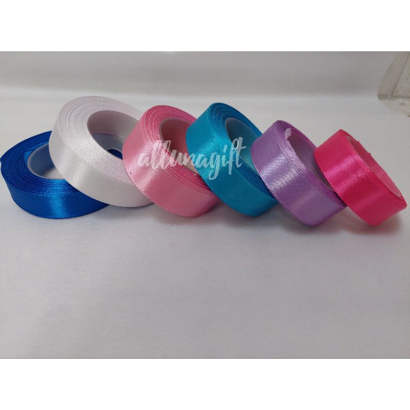 

PITA SATIN 1 INCH / 2,5CM ECER PER METER