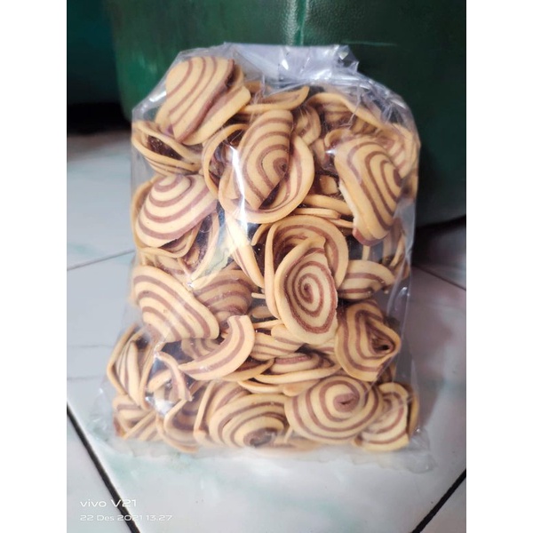 

Camilan Kuping Gajah Kemasan 250gram