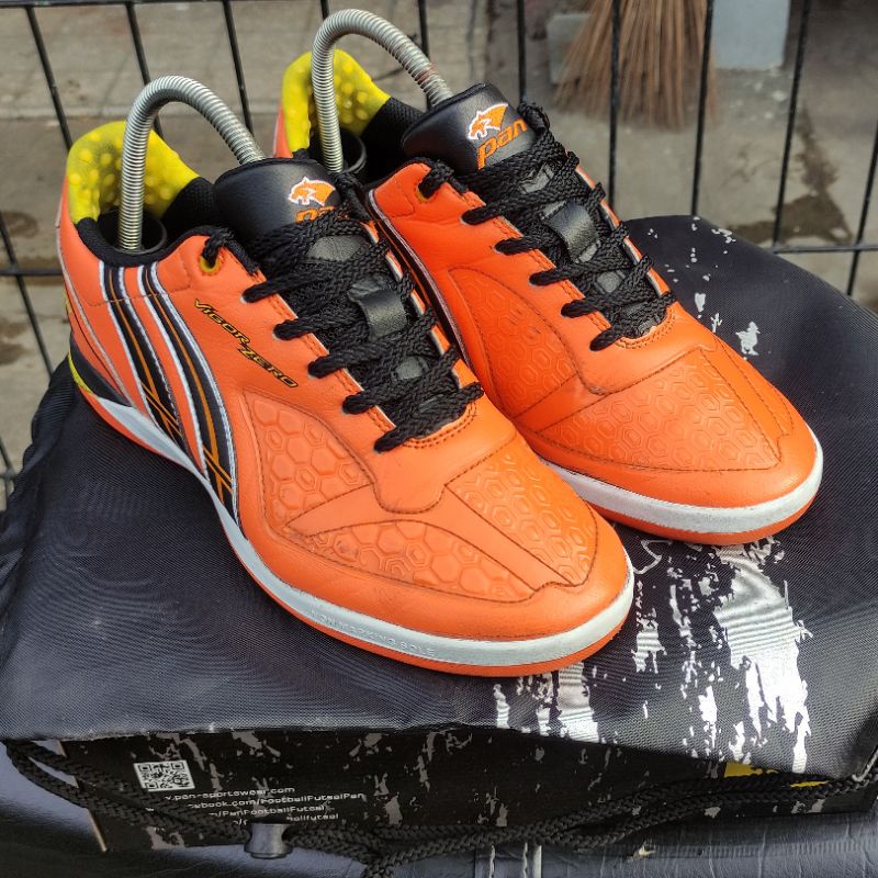 sepatu futsal pan vigor zero ltd