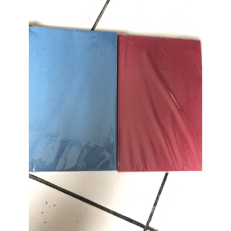 

KARTON JILID FOLIO BC , KARTON JILID F4 1 PACK ISI 100 LEMBAR BERKUALITAS , KARTON JILID WARNA