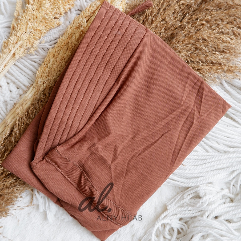 JILBAB SERUT JOKOWI ADIBA SERI WARNA 2 / HIJAB INSTAN SERUT JOKOWI-Jokowi Mocca