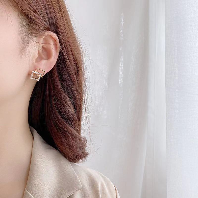 Square pearl stud anting-anting untuk wanita 2021 baru trendi geometris kecil dan sederhana indah mi