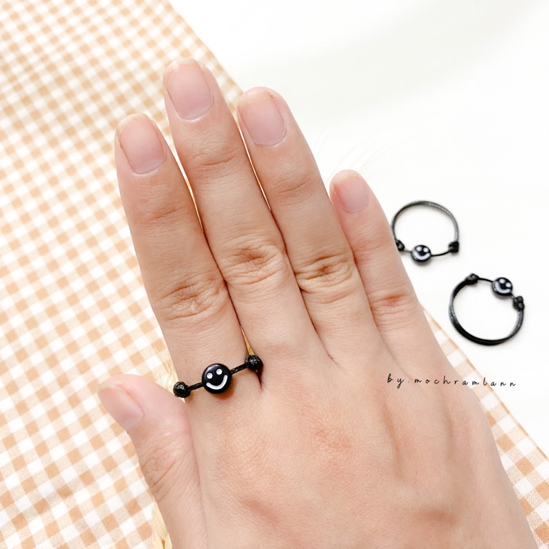 Cincin manik smile hitam/ Cincin tali anti air/ Cincin FOTO REALPICT