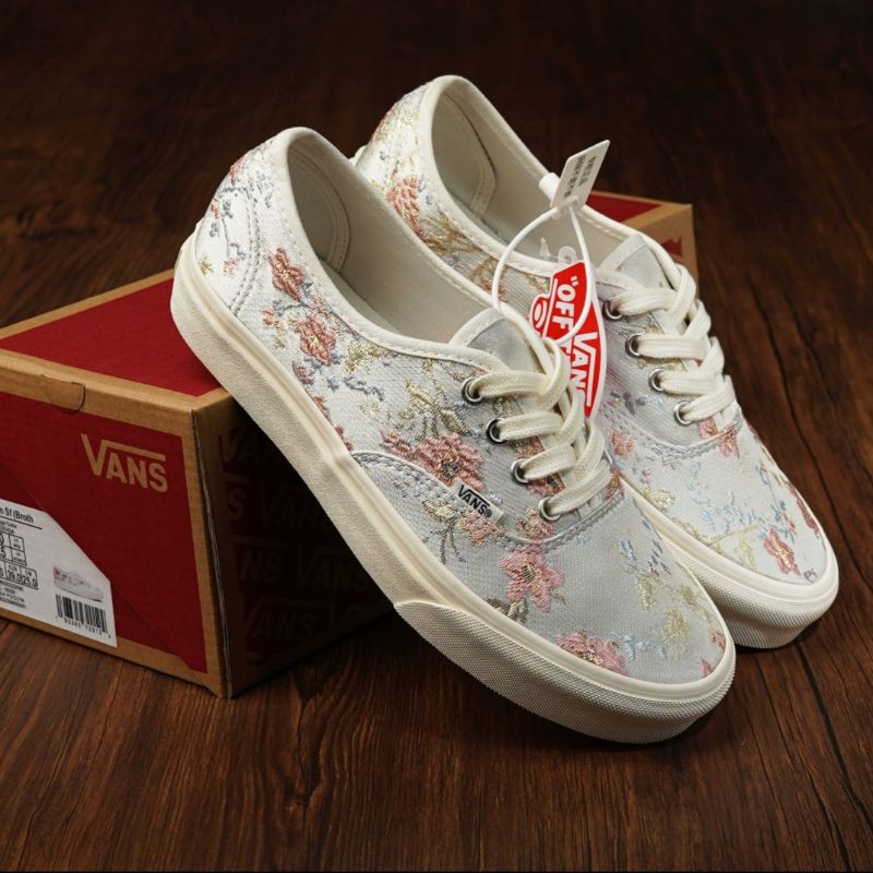 VANS AUTHENTIC FLOWERS