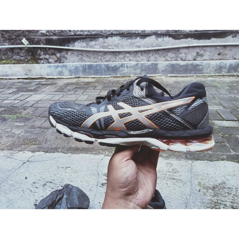 Sepatu Volly Asics Second