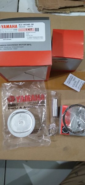 PISTON KIT VIXION OS 25