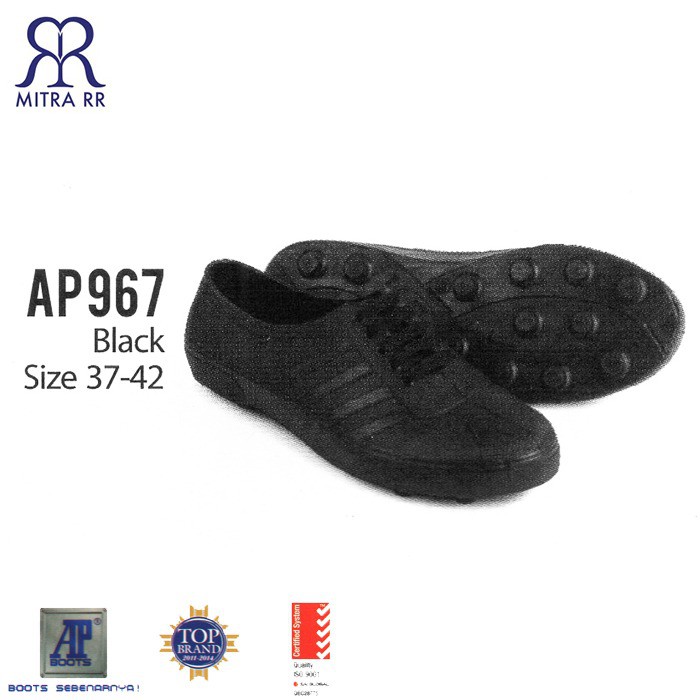 Sepatu Karet AP Boots Multi Fungsi- AP PUL BOLA 967 Hitam / 963 Putih dan Cream AP Boot Sepatu Petani