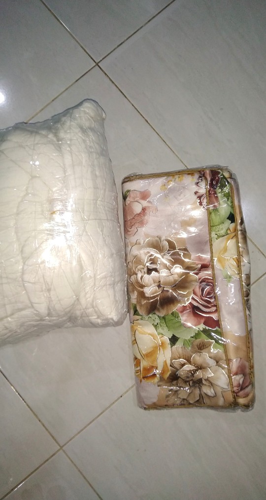 Bantal Sofa Premium