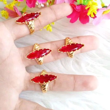 Cincin Koin Mata Merah MT52