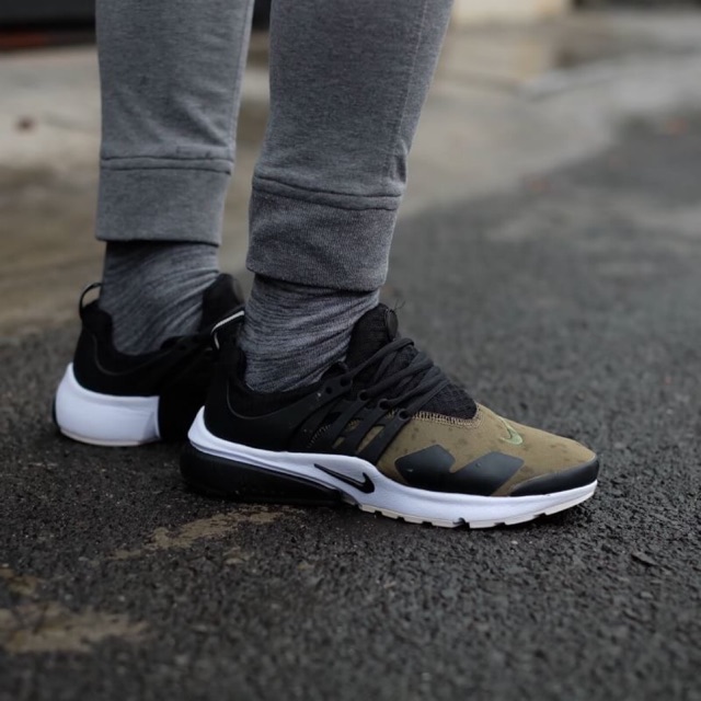 nike air presto olive