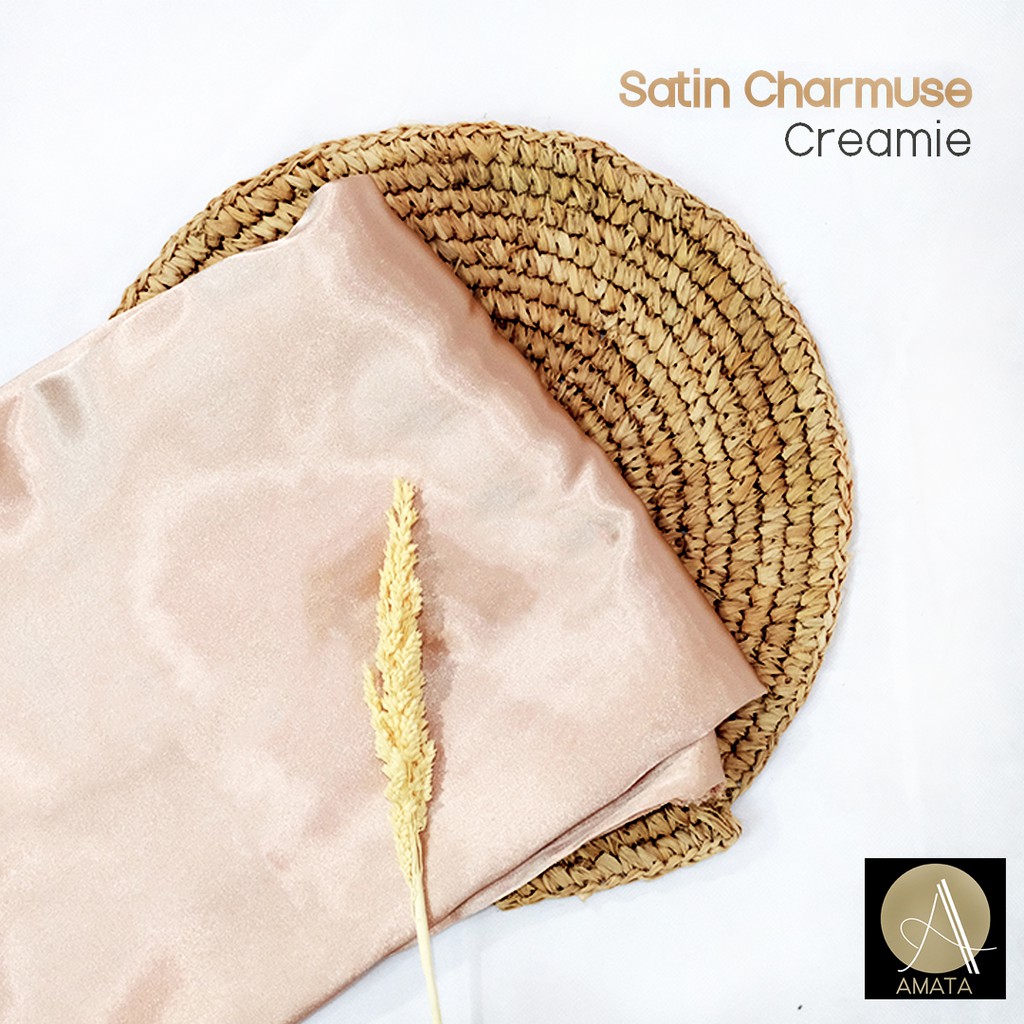 1/2 meter Kain Satin Charmuse / Sateen Silk Premium Creamie Amata