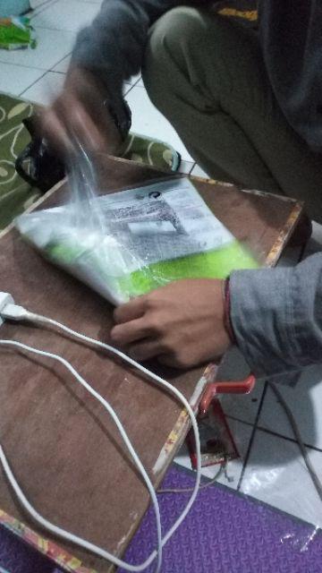 Intex Glossy Mat Lounge Inflatable. Matras / Kasur Kolam Renang