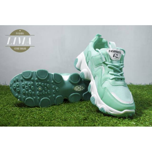 Sepatu sneaker wanita original Belbe