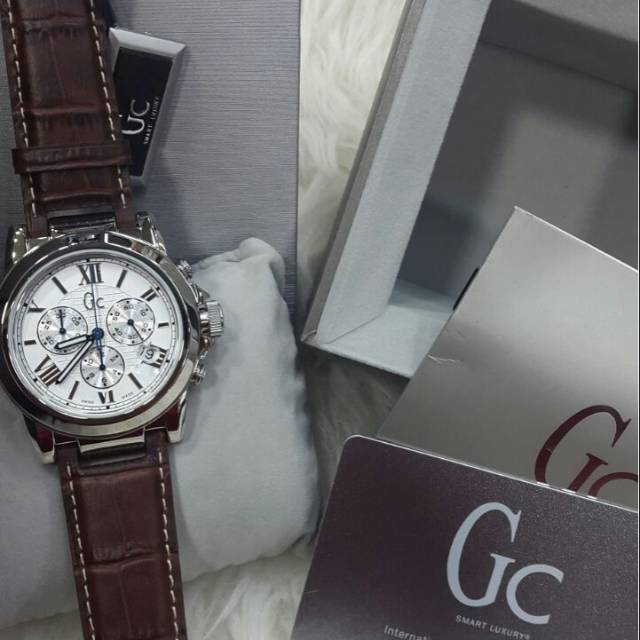 Jam Tangan Pria Gc Y08005G1 Rosegold Leather Original Swiss Made