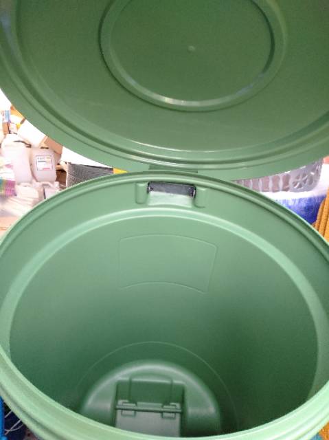 GREEN LEAF - Tempat Sampah 120 Liter Roda Green Leaf 2120