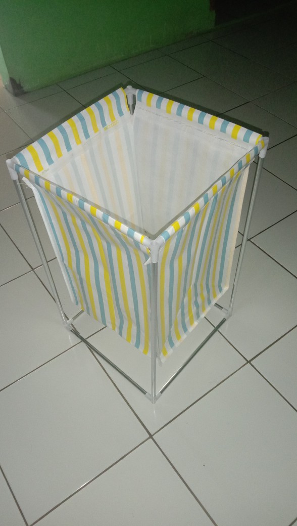 Em Keranjang  Cucian Stand Baju Kotor Laundry Basket
