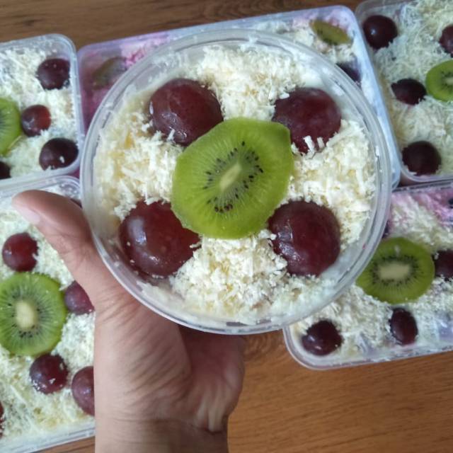 

Salad buah 450ml