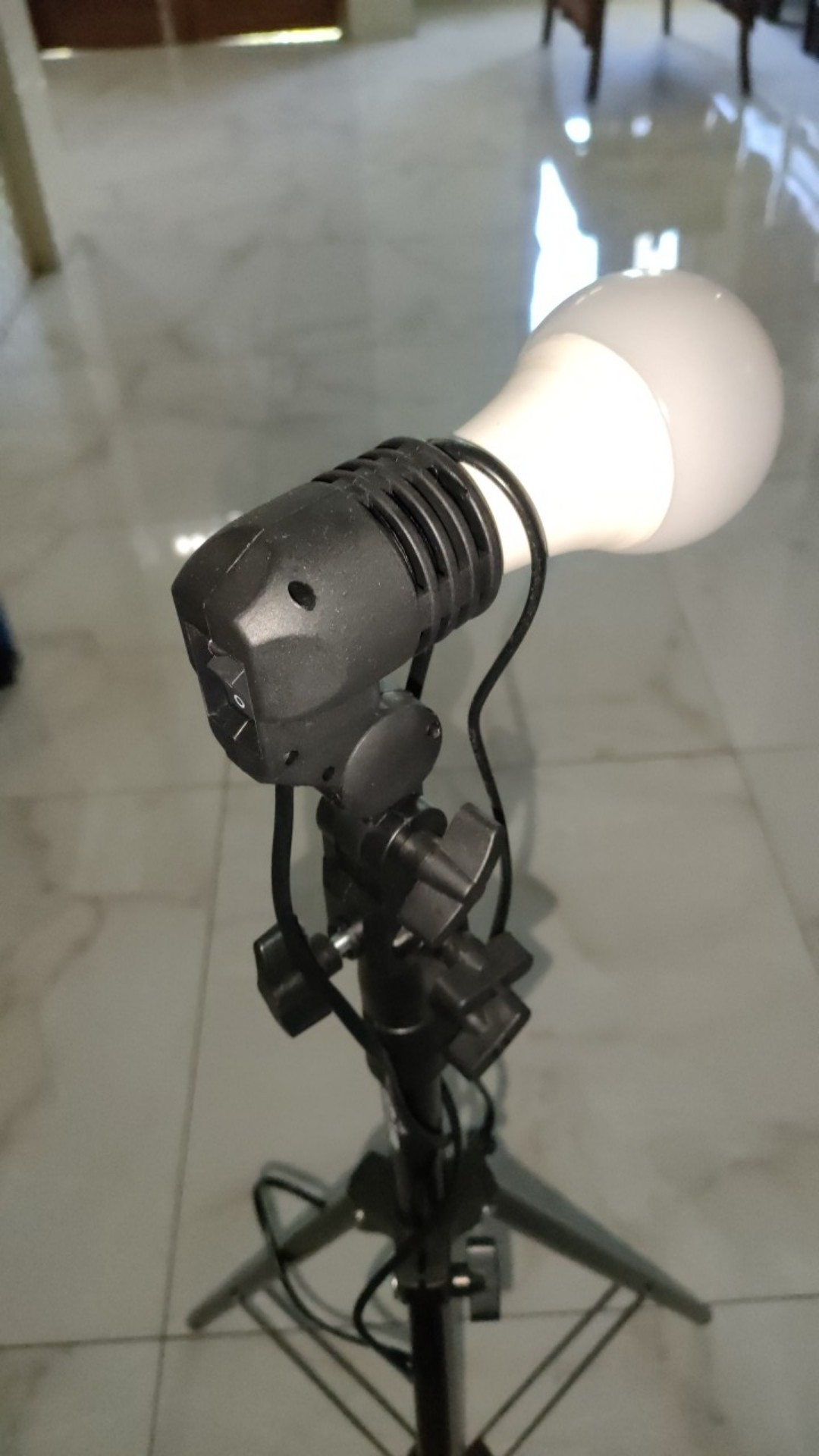 Lamp Holder Single Socket E27 Dengan Dudukan Payung