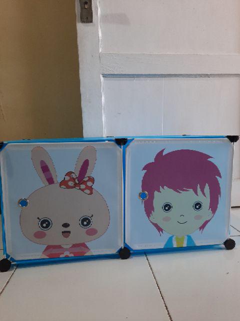 Lemari Portable Pakaian Anak Rak Serbaguna Plastik Lemari Baju Rak Buku 2 Kotak Pintu Kartun