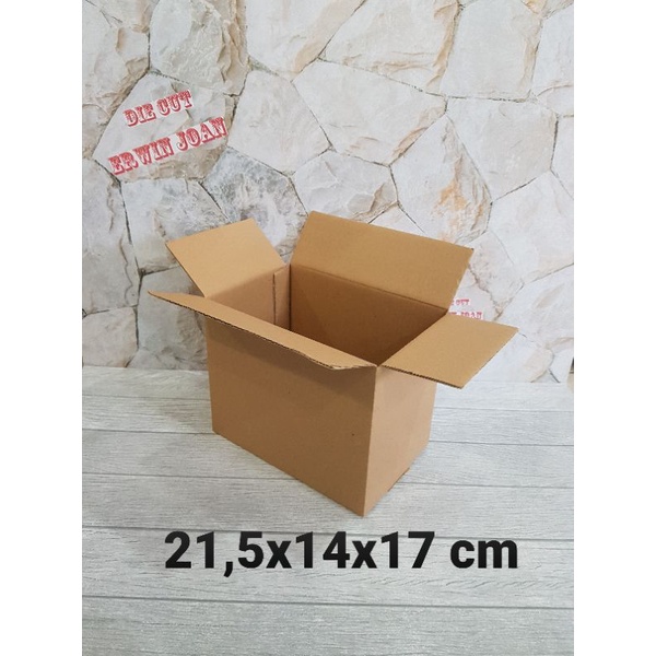 

Kardus / Box / uk. 21,5x14x17 cm / Karton packing polos baru ST